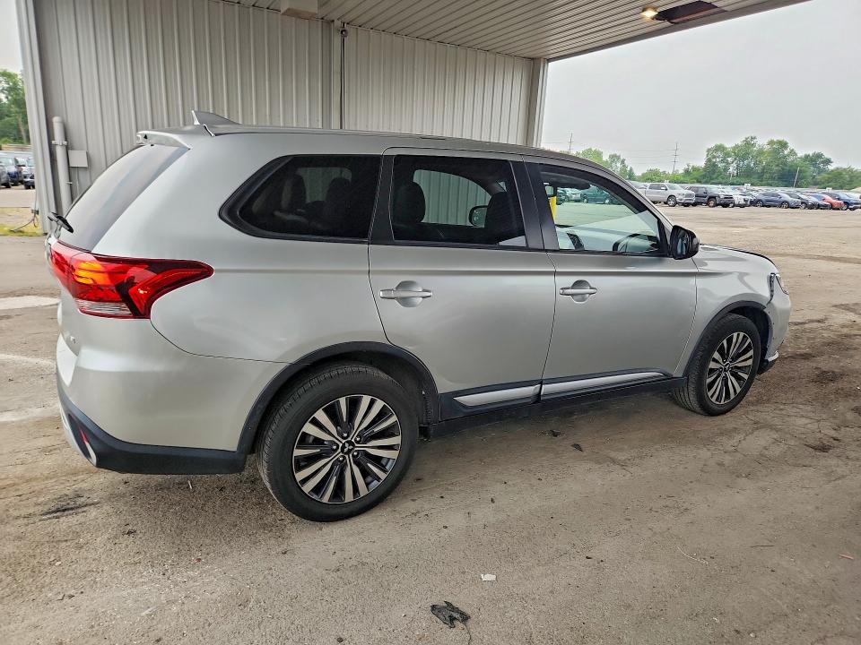 Продаж на аукціоні авто 2020 Mitsubishi Outlander, vin: JA4AZ3A38LZ044178, номер лоту: 62937126