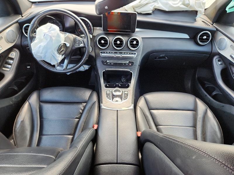 59918416 :رقم المزاد ، WDC0G4KB7KV123456 vin ، 2019 Mercedes-benz Glc مزاد بيع