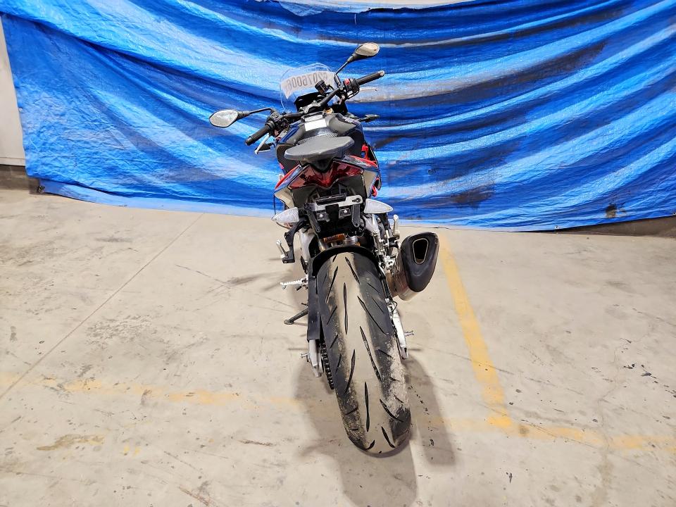 Продажа на аукционе авто 2022 Aprilia Tuono V4, vin: ZD4KZUB0XNS000350, номер лота: 62076006