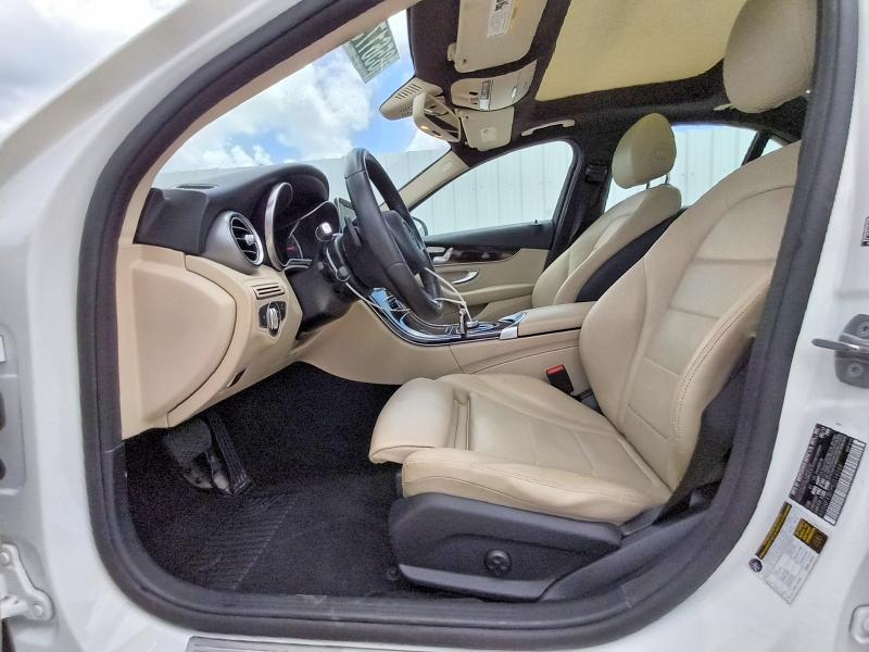 2017 Mercedes-benz C მანქანა იყიდება აუქციონზე, vin: 55SWF4JB0HU214269, აუქციონის ნომერი: 85617375