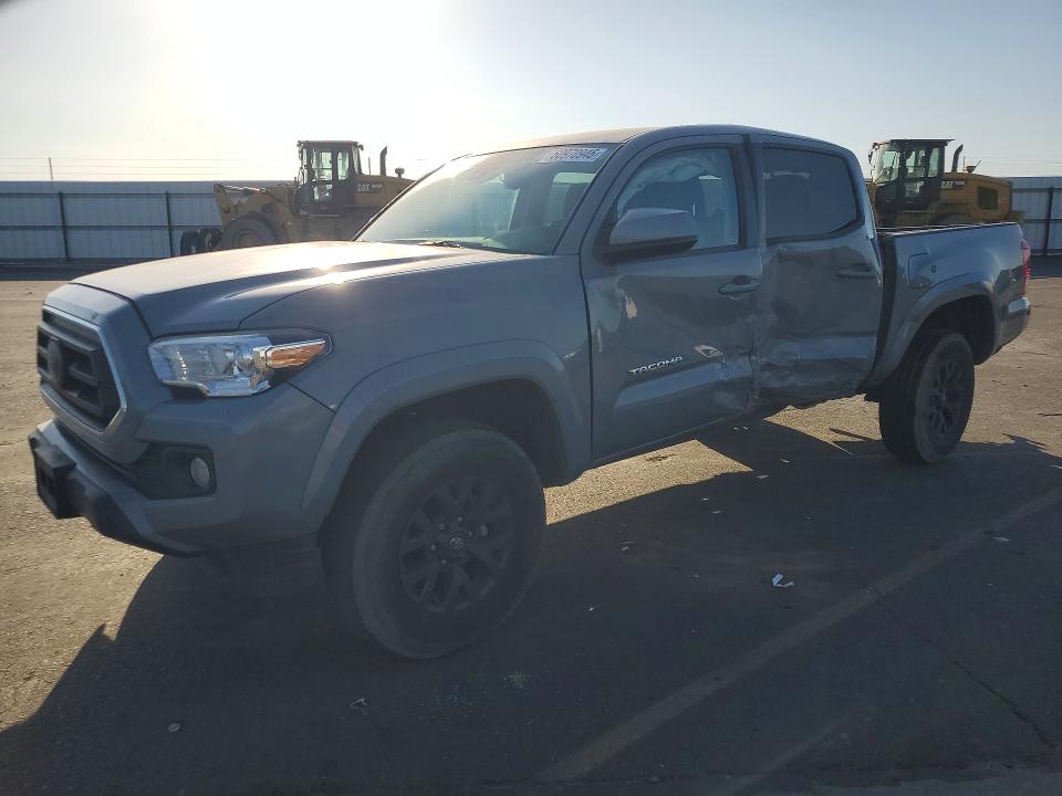 60970946 :رقم المزاد ، 3TMAZ5CN6MM151085 vin ، 2021 Toyota Tacoma مزاد بيع