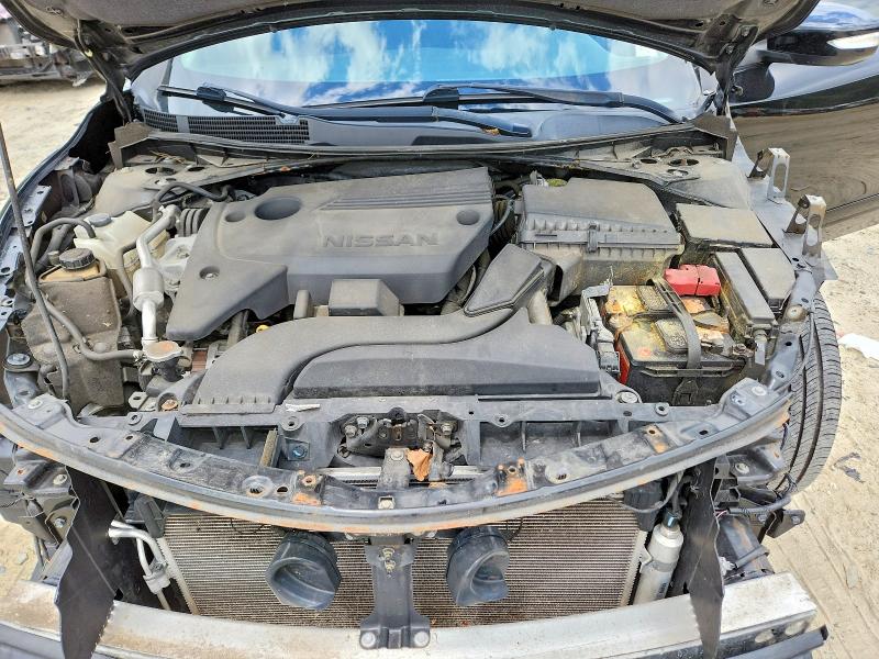 2015 Nissan Altima მანქანა იყიდება აუქციონზე, vin: 1N4AL3AP0FC586026, აუქციონის ნომერი: 63149436