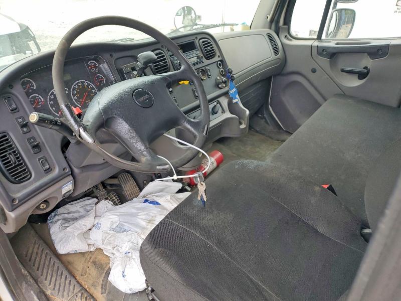 Продажа на аукционе авто 2016 Freightliner M2, vin: 3ALACXDT2GDGV6363, номер лота: 64343916