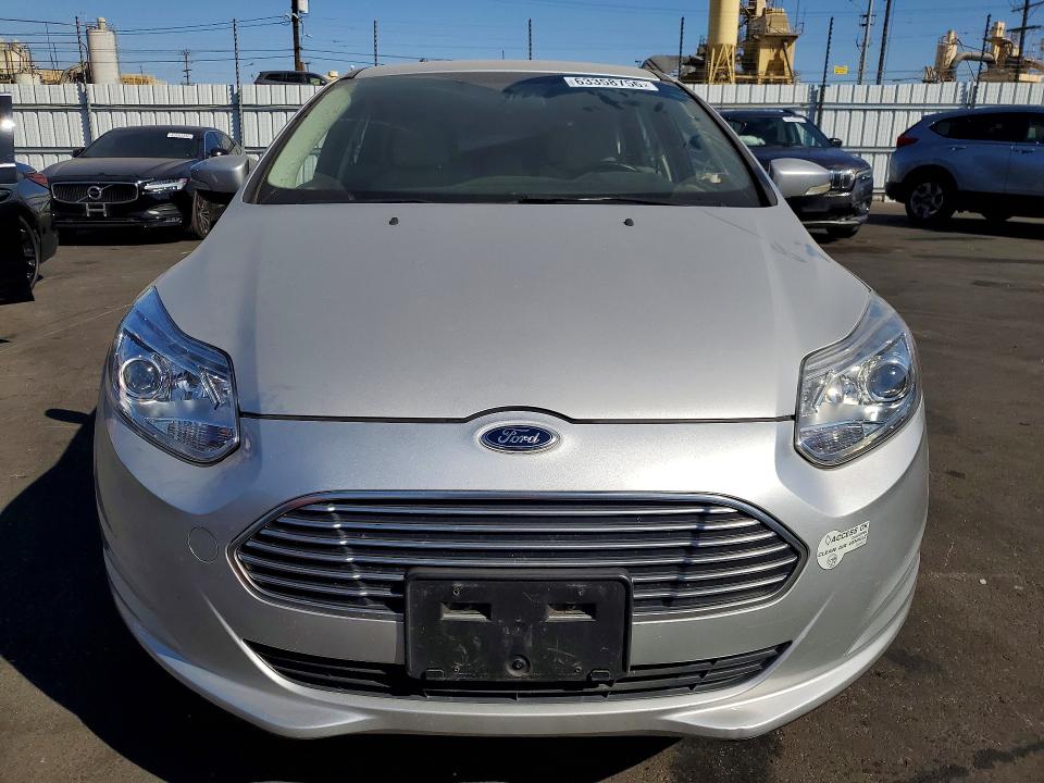 Продажа на аукционе авто 2016 Ford Focus, vin: 1FADP3R45GL380018, номер лота: 63358756