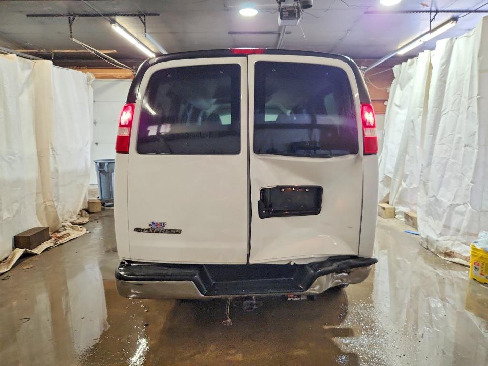 Продажа на аукционе авто 2020 Chevrolet Express G2500, vin: 1GAWGFFP5L1189698, номер лота: 62088436