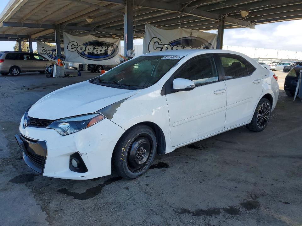 2015 Toyota Corolla მანქანა იყიდება აუქციონზე, vin: 5YFBURHE5FP224915, აუქციონის ნომერი: 63014256