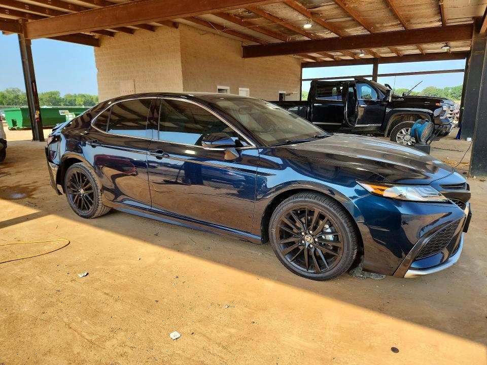 Auction sale of the 2021 Toyota Camry, vin: 4T1K61AK4MU612936, lot number: 85984695