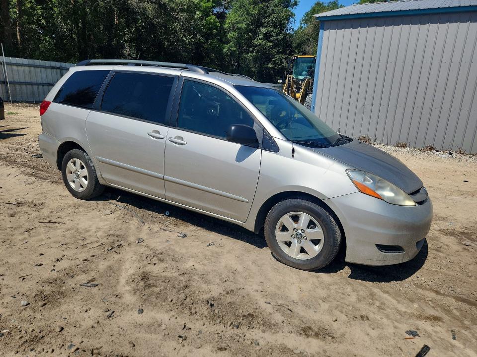 61291596 :رقم المزاد ، 5TDZK23C28S120135 vin ، 2008 Toyota Sienna مزاد بيع