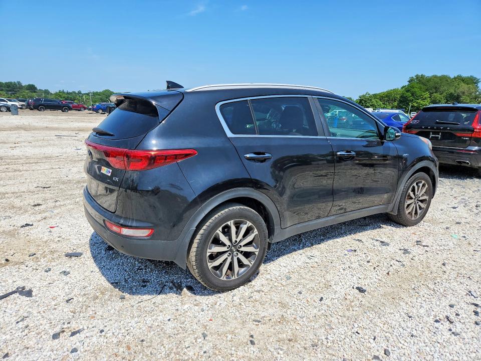 2017 Kia Sportage მანქანა იყიდება აუქციონზე, vin: KNDPNCAC3H7255027, აუქციონის ნომერი: 60488856