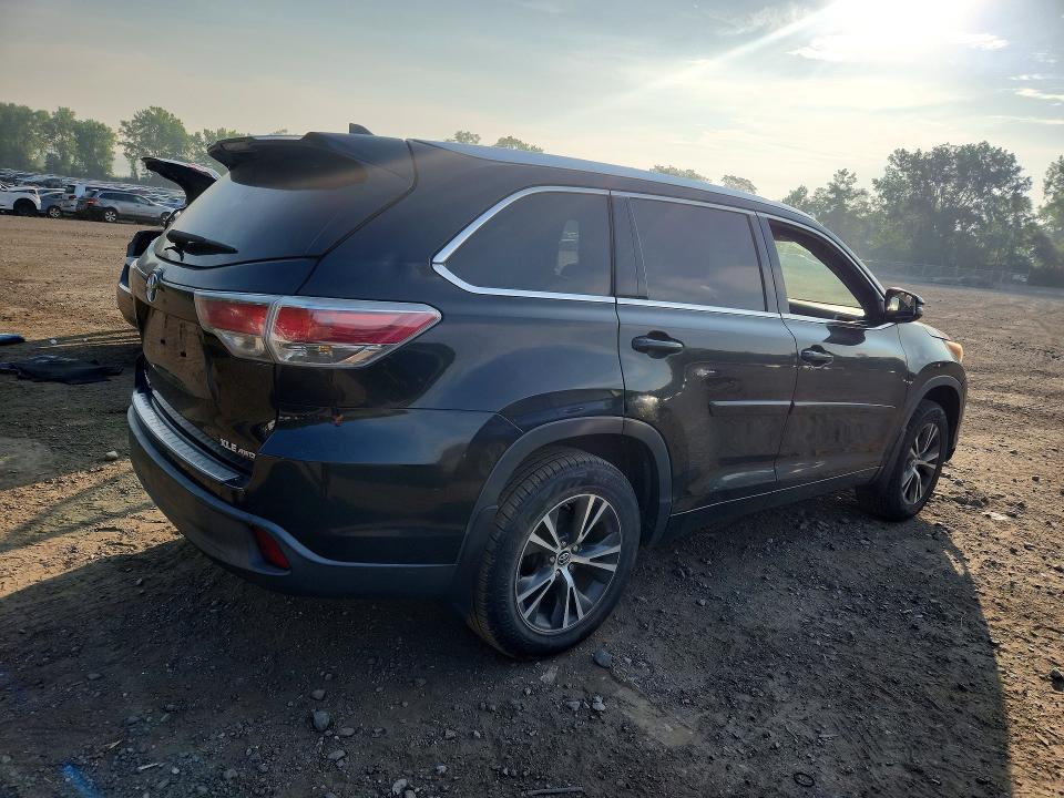 Продаж на аукціоні авто 2016 Toyota Highlander, vin: 5TDJKRFH5GS290632, номер лоту: 60489126