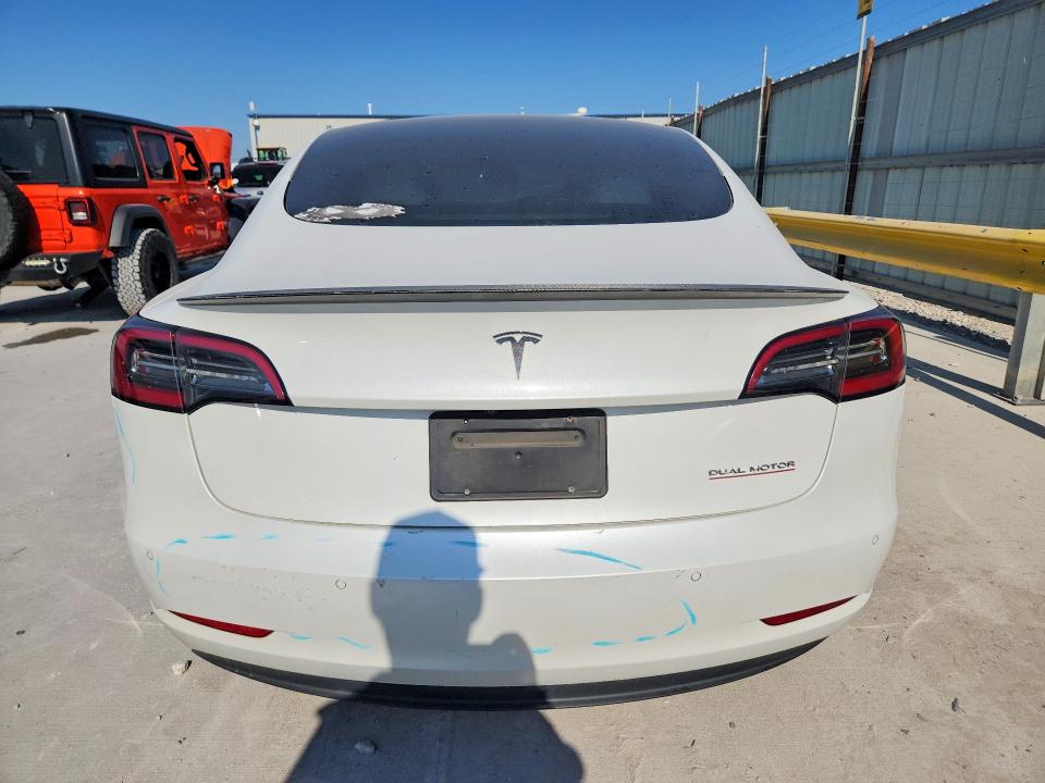 59701376 :رقم المزاد ، 5YJ3E1EC3MF973341 vin ، 2021 Tesla Model 3 مزاد بيع