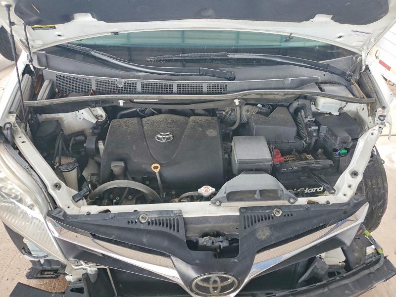 Продажа на аукционе авто 2018 Toyota Sienna, vin: 5TDKZ3DC1JS957398, номер лота: 61741586