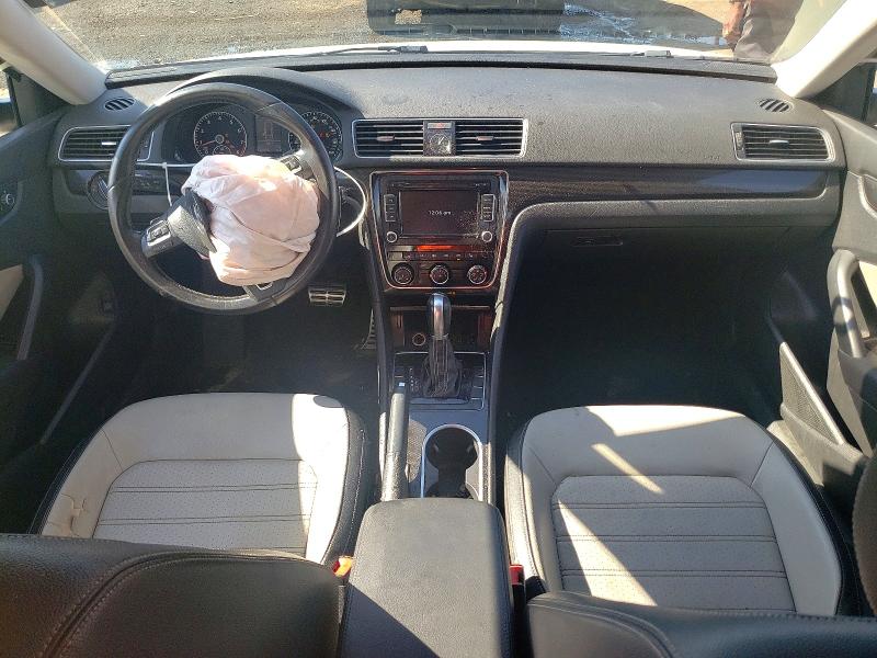 2015 Volkswagen Passat მანქანა იყიდება აუქციონზე, vin: 1VWBT7A30FC021839, აუქციონის ნომერი: 60370216