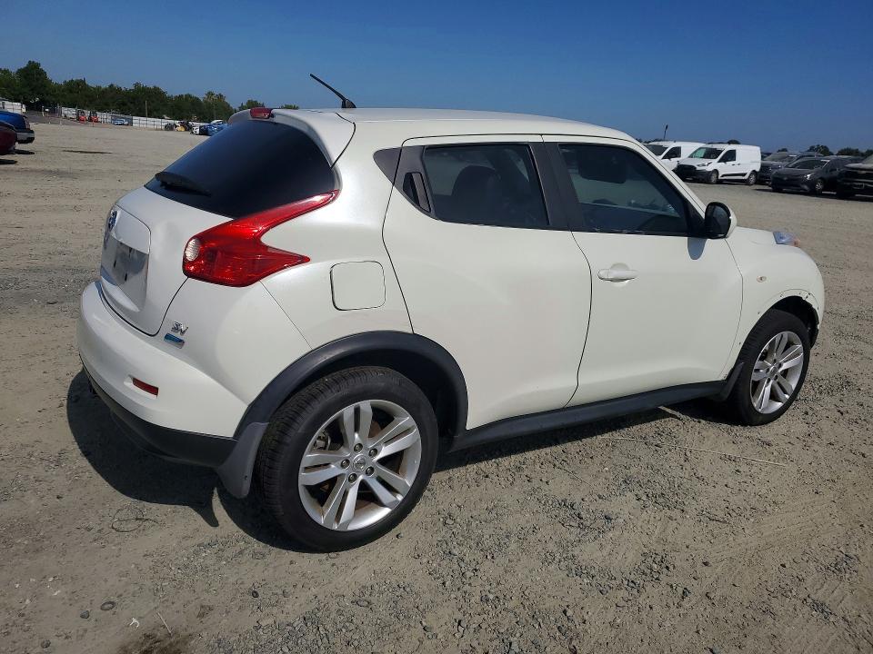 59907826 :رقم المزاد ، JN8AF5MR8BT000293 vin ، 2011 Nissan Juke مزاد بيع