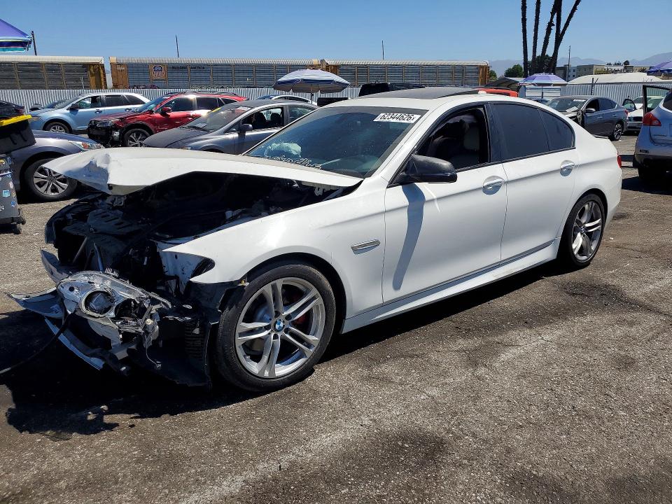 62344626 :رقم المزاد ، WBA5A5C57FD515941 vin ، 2015 Bmw 528 مزاد بيع