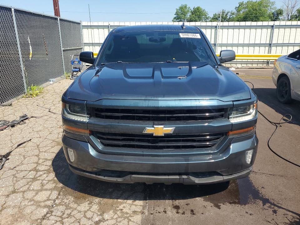 Продаж на аукціоні авто 2018 Chevrolet Silverado, vin: 1GCVKREC1JZ289281, номер лоту: 59901066