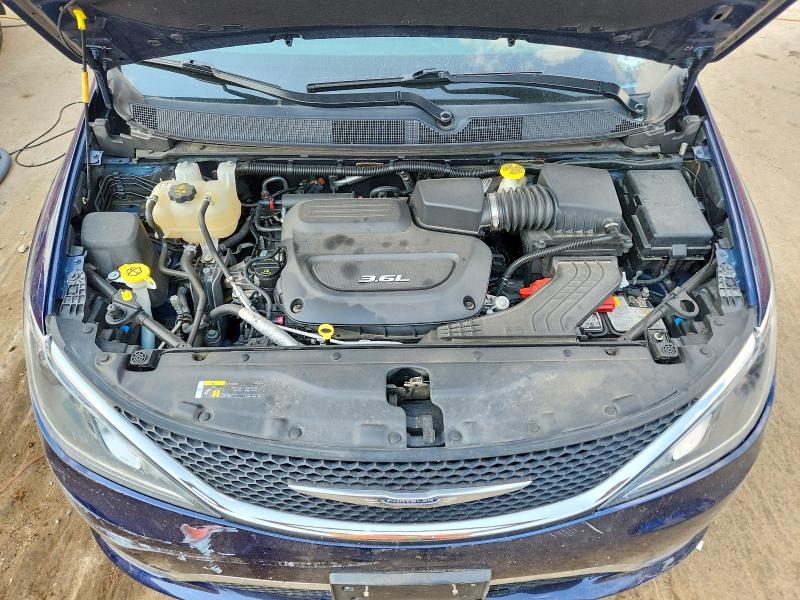 Продажа на аукционе авто 2018 Chrysler Pacifica, vin: 2C4RC1FG0JR113365, номер лота: 62108976