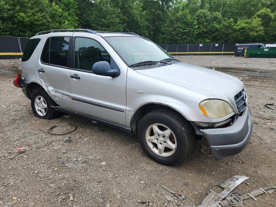 1999 Mercedes-benz Ml მანქანა იყიდება აუქციონზე, vin: 4JGAB54E0XA119149, აუქციონის ნომერი: 60015786