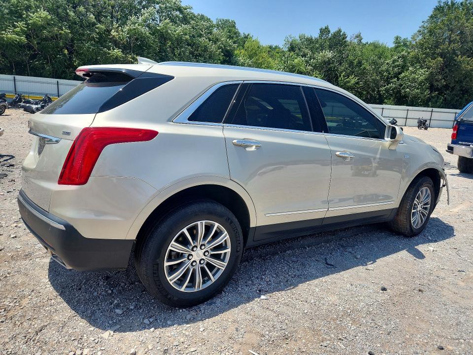 60645686 :رقم المزاد ، 1GYKNBRS8HZ193722 vin ، 2017 Cadillac Xt5 مزاد بيع