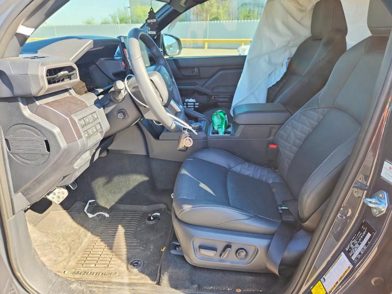62320236 :رقم المزاد ، JTEVA5BR8T5114052 vin ، 2026 Toyota 4runner مزاد بيع