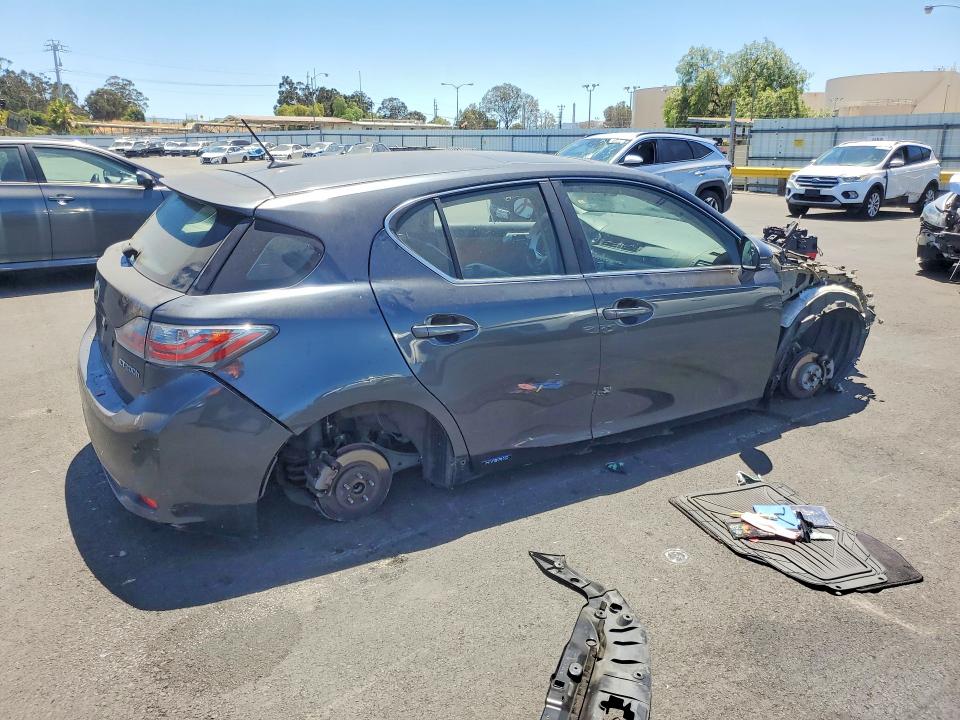 2011 Lexus Ct მანქანა იყიდება აუქციონზე, vin: JTHKD5BHXB2028973, აუქციონის ნომერი: 60920356