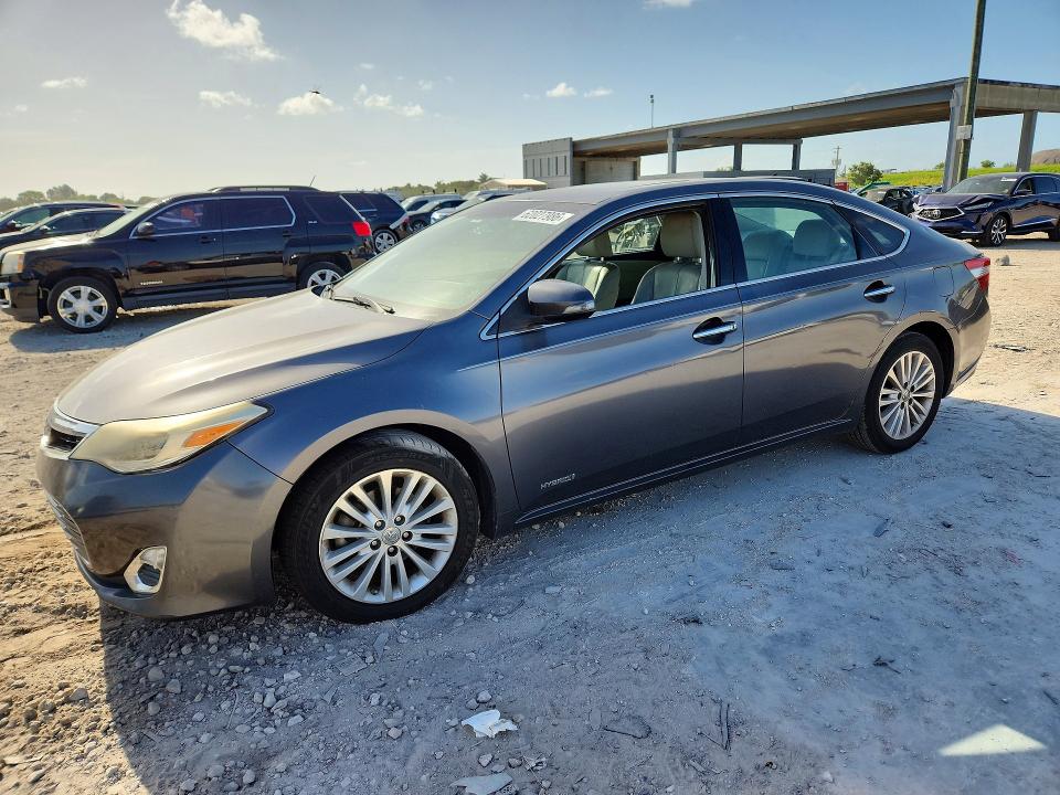 2013 Toyota Avalon Hybrid მანქანა იყიდება აუქციონზე, vin: 4T1BD1EB0DU016920, აუქციონის ნომერი: 62027986