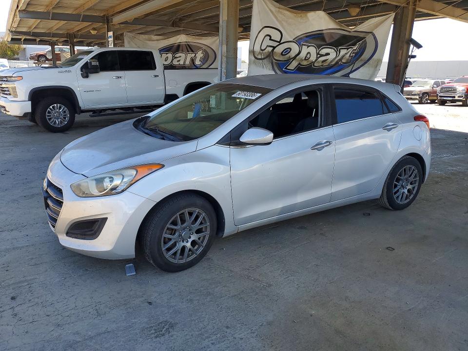 Продаж на аукціоні авто 2017 Hyundai Elantra Gt, vin: KMHD35LH0HU353989, номер лоту: 60193386