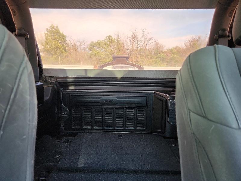 63570336 :رقم المزاد ، 1C4HJXAN1KW684897 vin ، 2019 Jeep Wrangler مزاد بيع