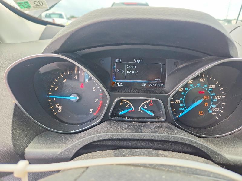 85993475 :رقم المزاد ، 1FMCU0GX2FUA22101 vin ، 2015 Ford Escape مزاد بيع
