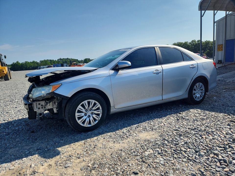 59299696 :رقم المزاد ، 4T1BF1FK5EU769272 vin ، 2014 Toyota Camry مزاد بيع