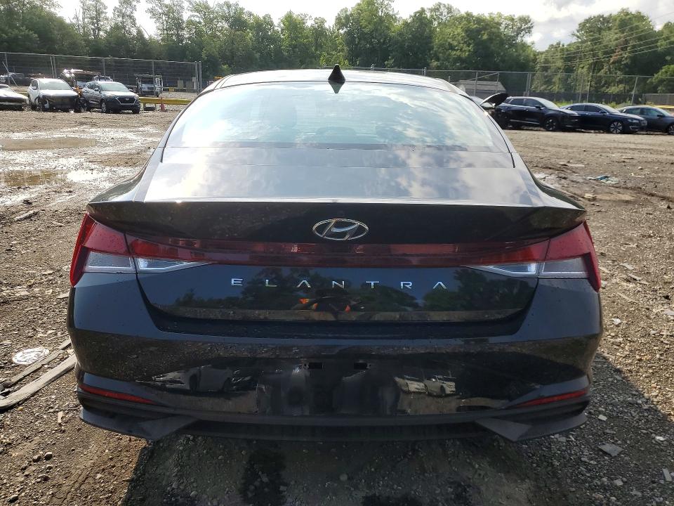 61586906 :رقم المزاد ، 5NPLM4AG4PH110339 vin ، 2023 Hyundai Elantra مزاد بيع