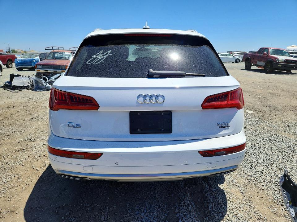 59181966 :رقم المزاد ، WA1BNAFY7J2020338 vin ، 2018 Audi Q5 مزاد بيع