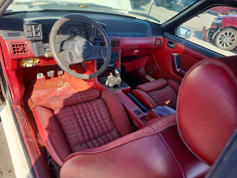 60052166 :رقم المزاد ، 1FABP42E8KF214261 vin ، 1989 Ford Mustang مزاد بيع