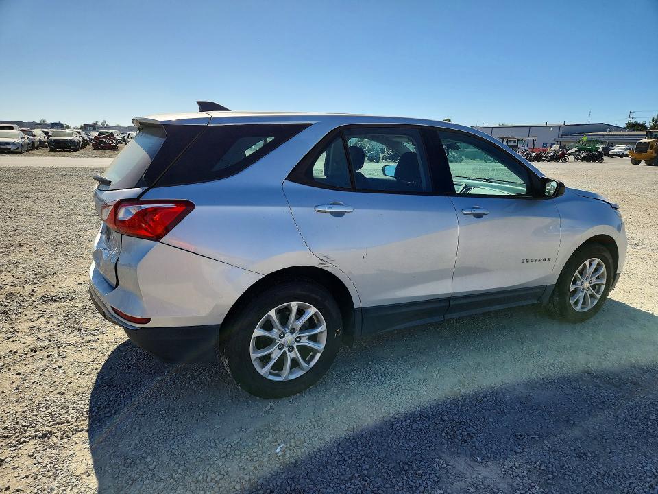 2018 Chevrolet Equinox მანქანა იყიდება აუქციონზე, vin: 2GNAXHEV2J6213518, აუქციონის ნომერი: 59729576