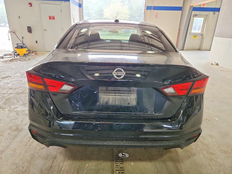 2020 Nissan Altima მანქანა იყიდება აუქციონზე, vin: 1N4BL4BV5LC146581, აუქციონის ნომერი: 61754456