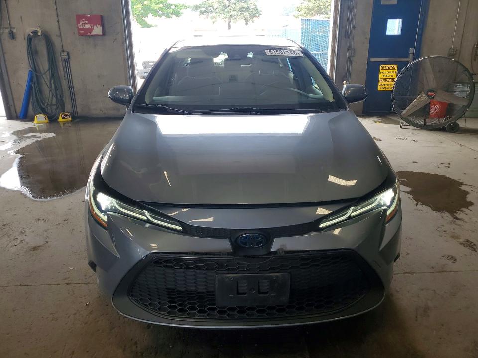 61502146 :رقم المزاد ، JTDEBRBE4LJ008100 vin ، 2020 Toyota Corolla مزاد بيع