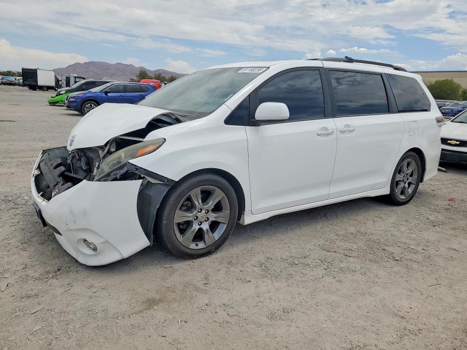 Aukcja sprzedaży 2015 Toyota Sienna, vin: 5TDXK3DC5FS551125, numer aukcji: 61198236