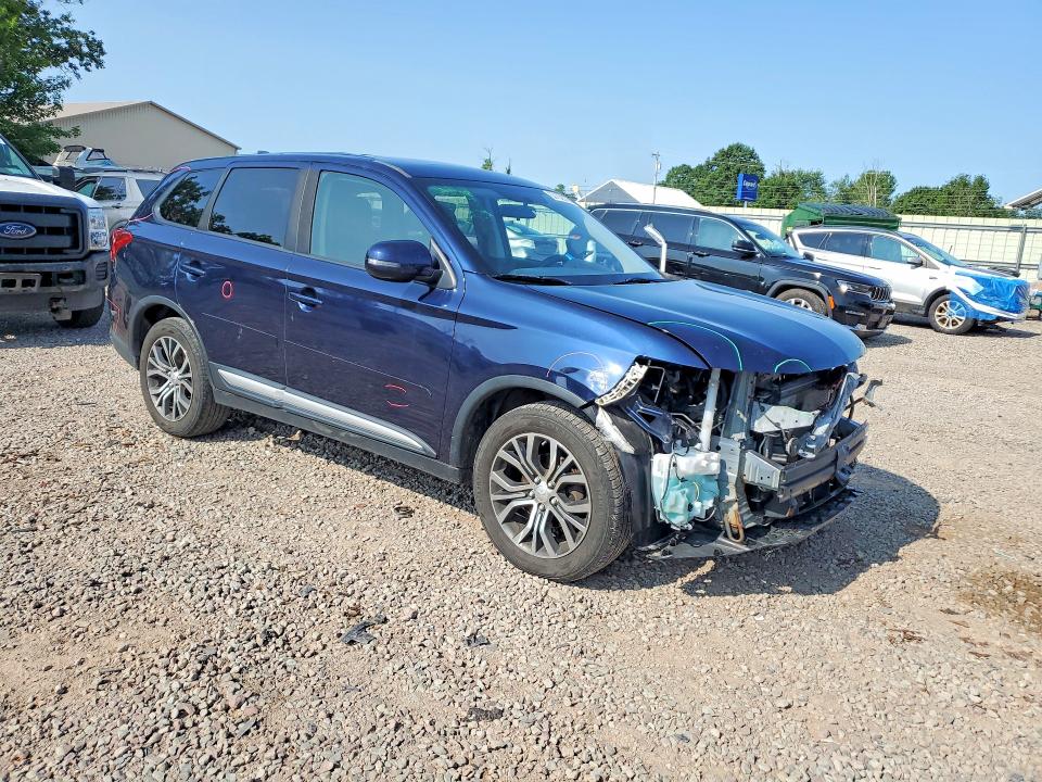 Продаж на аукціоні авто 2017 Mitsubishi Outlander, vin: JA4AZ3A31HZ031358, номер лоту: 62162676