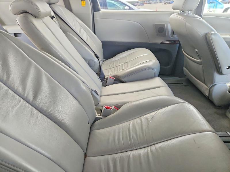 Aukcja sprzedaży 2011 Toyota Sienna, vin: 5TDYK3DC1BS092982, numer aukcji: 61188176