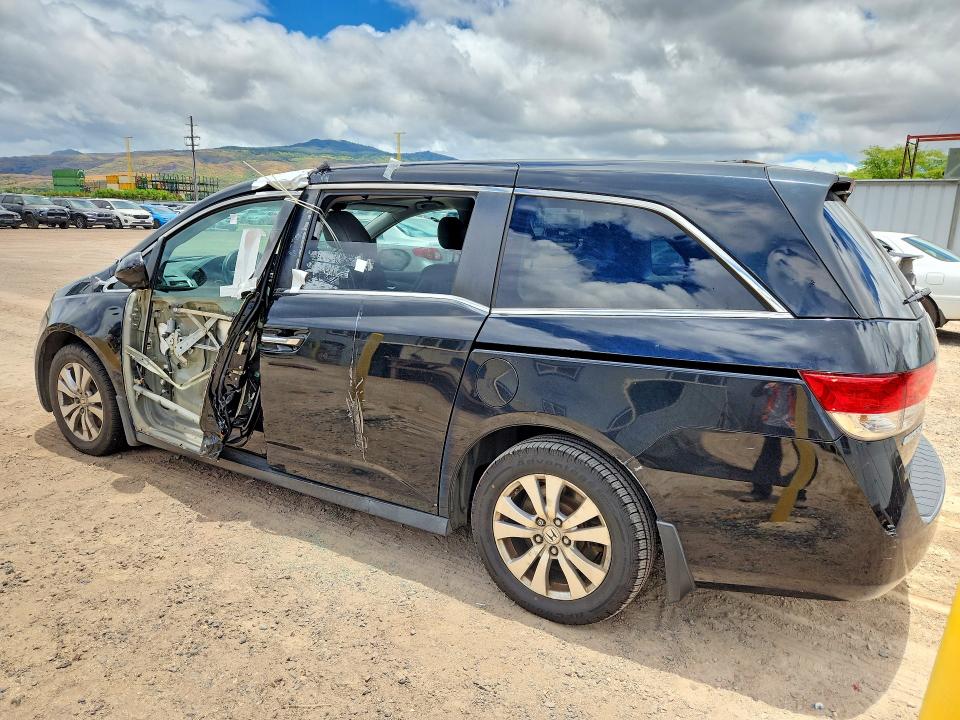 60699926 :رقم المزاد ، 5FNRL5H65FB127566 vin ، 2015 Honda Odyssey مزاد بيع