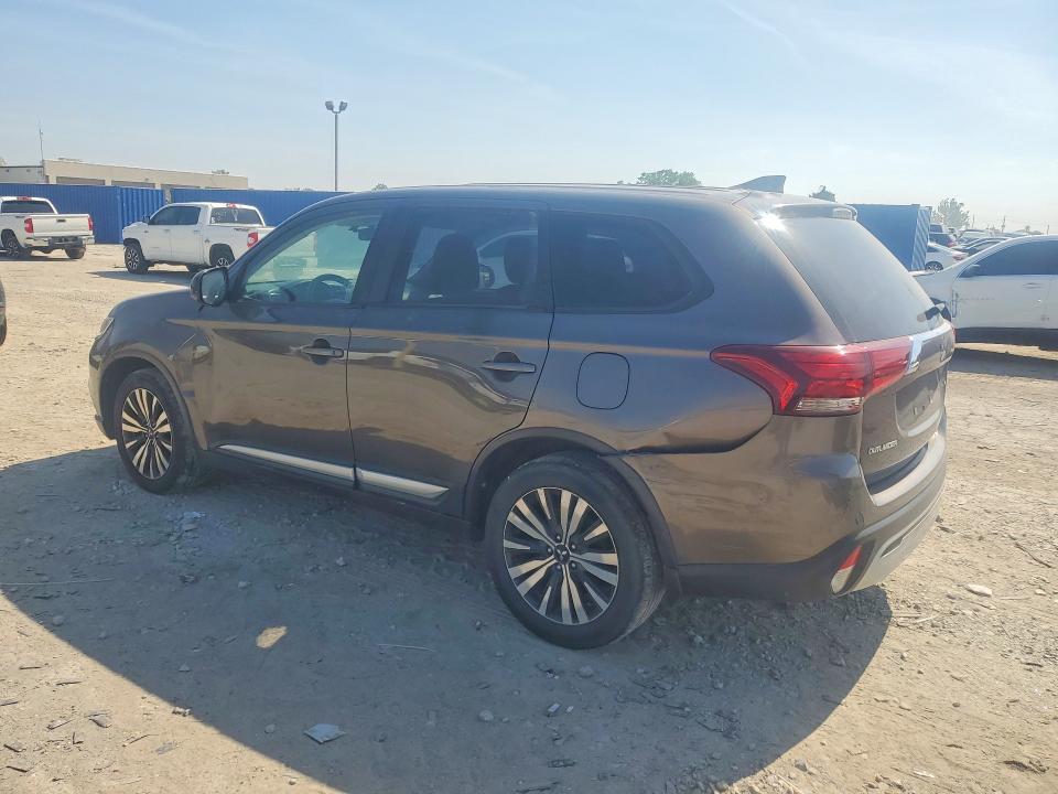 Продажа на аукционе авто 2020 Mitsubishi Outlander, vin: JA4AD2A35LZ003368, номер лота: 61376246