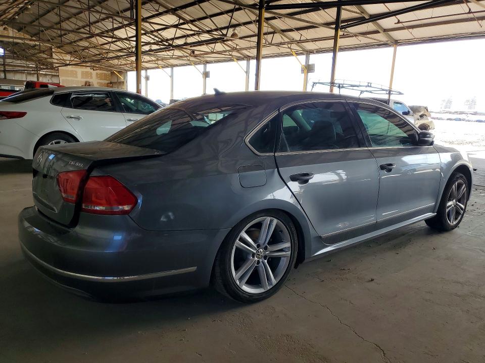 2014 Volkswagen Passat მანქანა იყიდება აუქციონზე, vin: 1VWCT7A30EC019771, აუქციონის ნომერი: 63303306