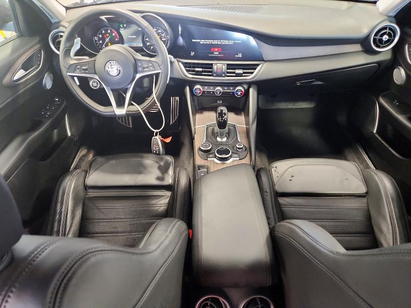 Продаж на аукціоні авто 2017 Alfa Romeo Giulia, vin: ZARFAEENXH7542322, номер лоту: 61479586