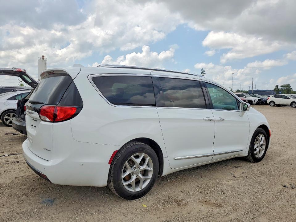 61138506 :رقم المزاد ، 2C4RC1GG6LR136411 vin ، 2020 Chrysler Pacifica مزاد بيع