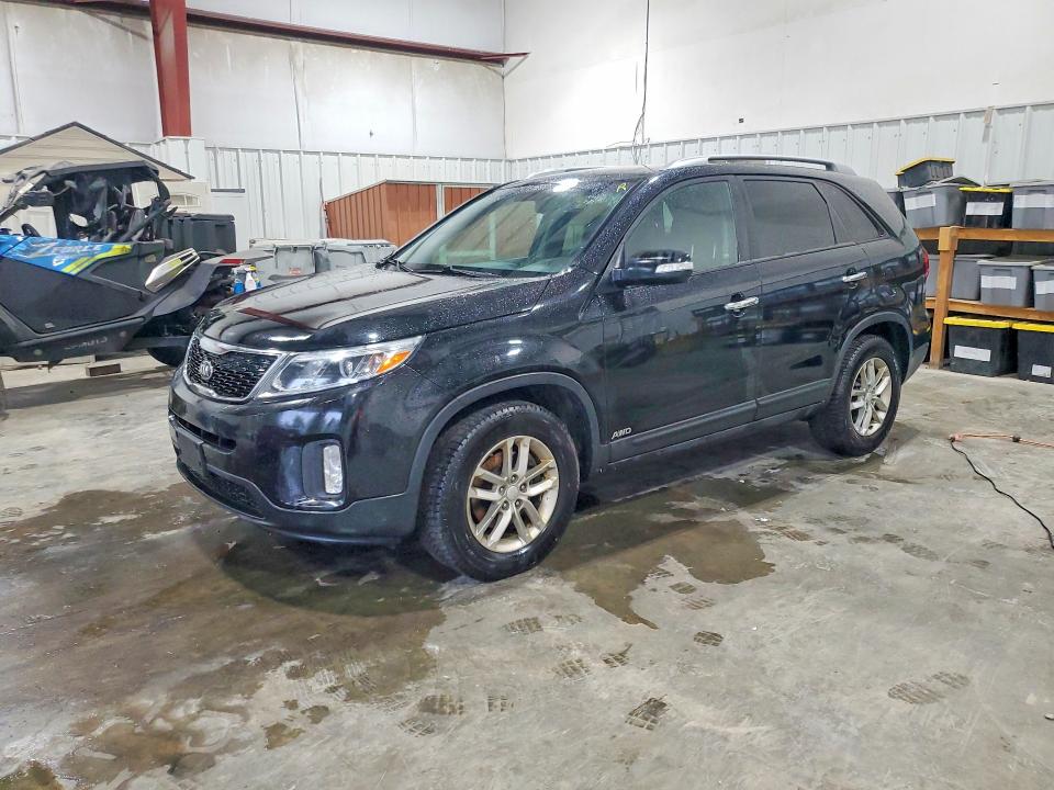 2015 Kia Sorento მანქანა იყიდება აუქციონზე, vin: 5XYKTDA78FG645548, აუქციონის ნომერი: 63013106