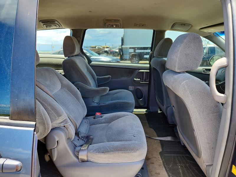 2010 Toyota Sienna მანქანა იყიდება აუქციონზე, vin: 5TDKK4CC3AS325577, აუქციონის ნომერი: 85987185