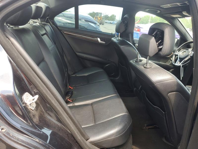 59302196 :رقم المزاد ، WDDGF5HB6CR218904 vin ، 2012 Mercedes-benz C مزاد بيع