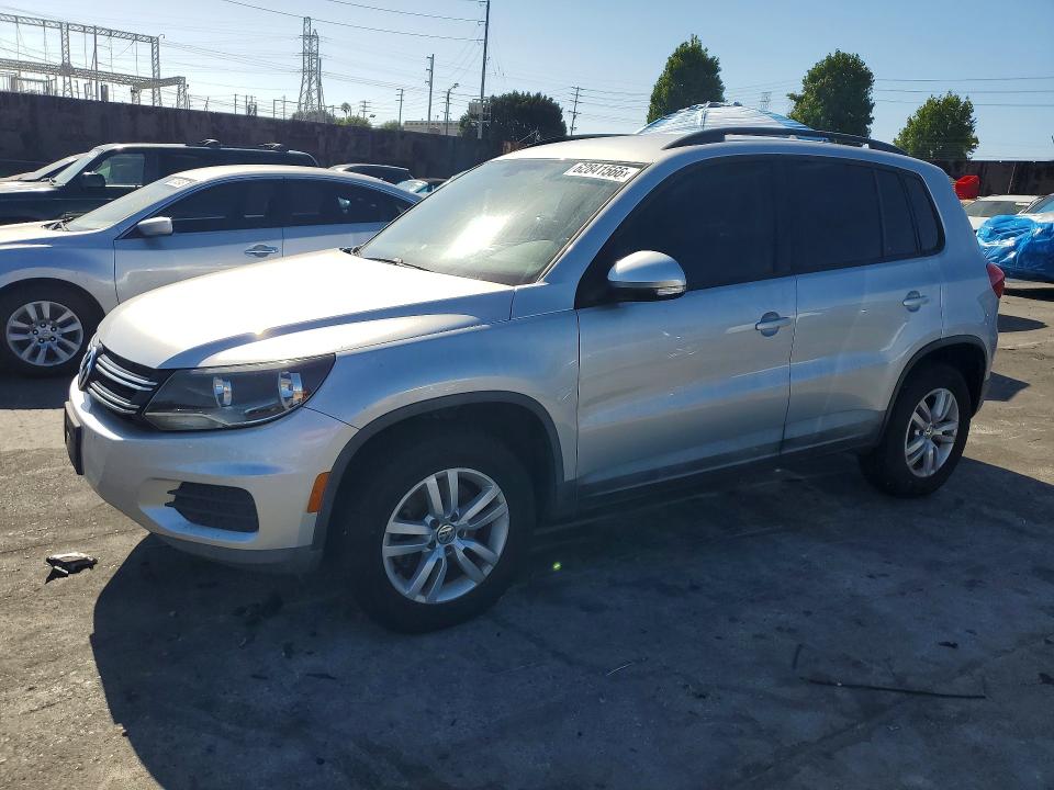 62841566 :رقم المزاد ، WVGAV7AX6GW525884 vin ، 2016 Volkswagen Tiguan مزاد بيع