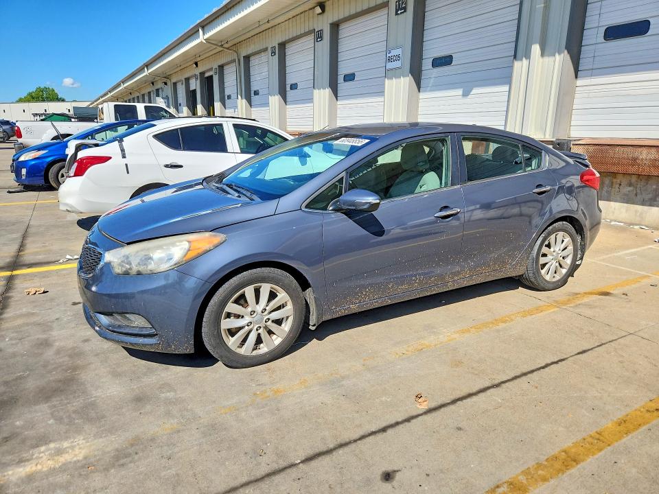 60948856 :رقم المزاد ، KNAFX4A89E5105385 vin ، 2014 Kia Forte مزاد بيع