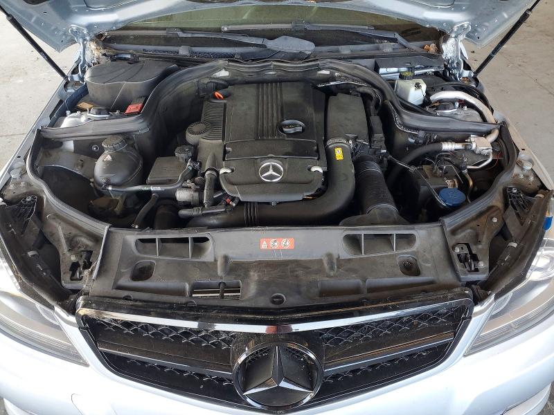 Продажа на аукционе авто 2013 Mercedes-benz C, vin: WDDGF4HB2DA873717, номер лота: 59847206